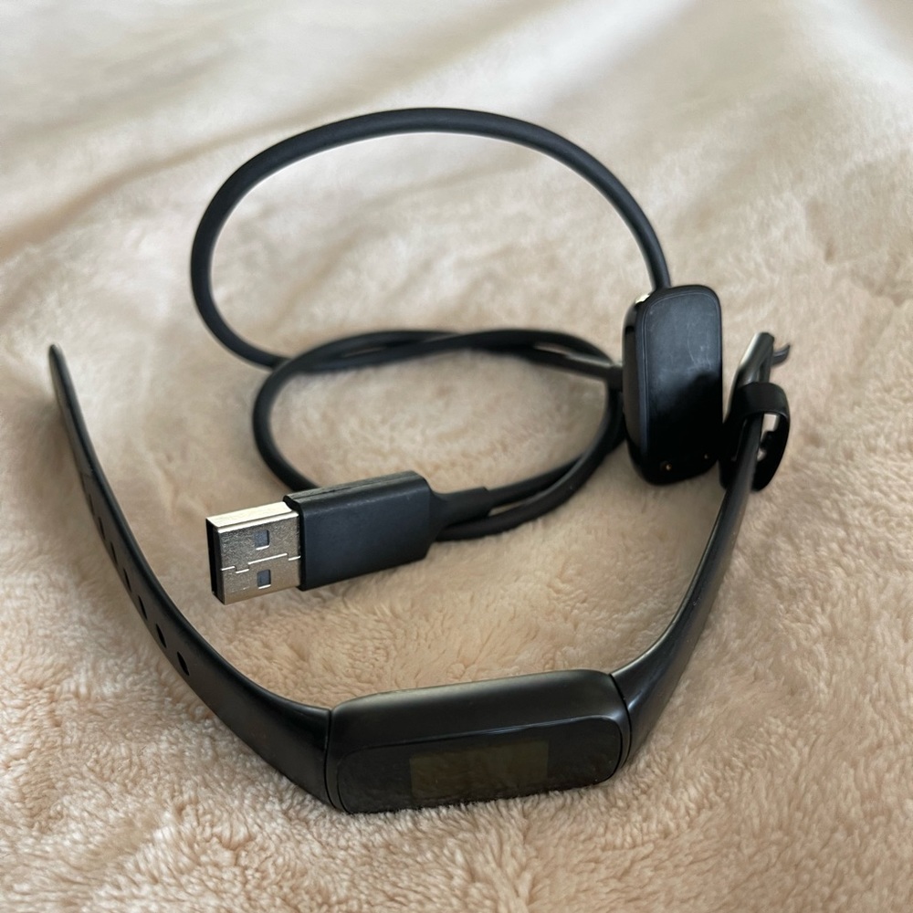 Fitbit Luxe Pedometer